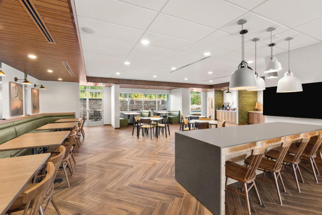 Fairfield By Marriott Inn & Suites Seattle Пулсбо Екстериор снимка
